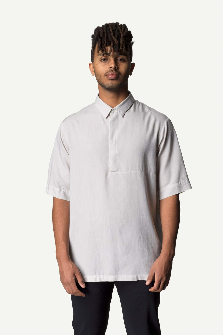 polo con árbol de m
